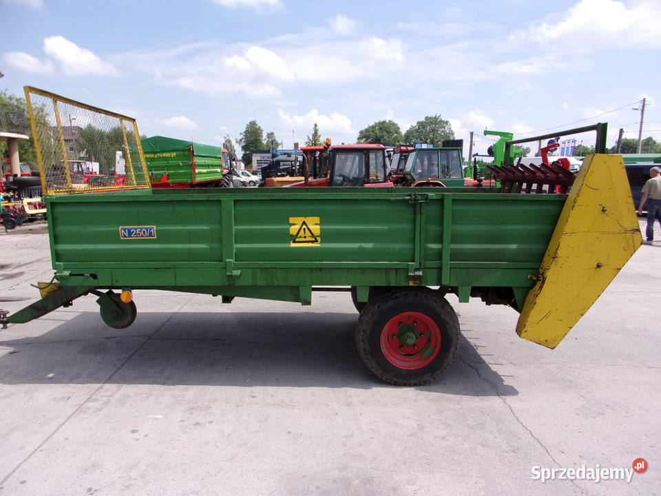 Rozrzutnik obornika kompostu 30 tony dostępny w nieuszkodzony Opoczno sprzedam