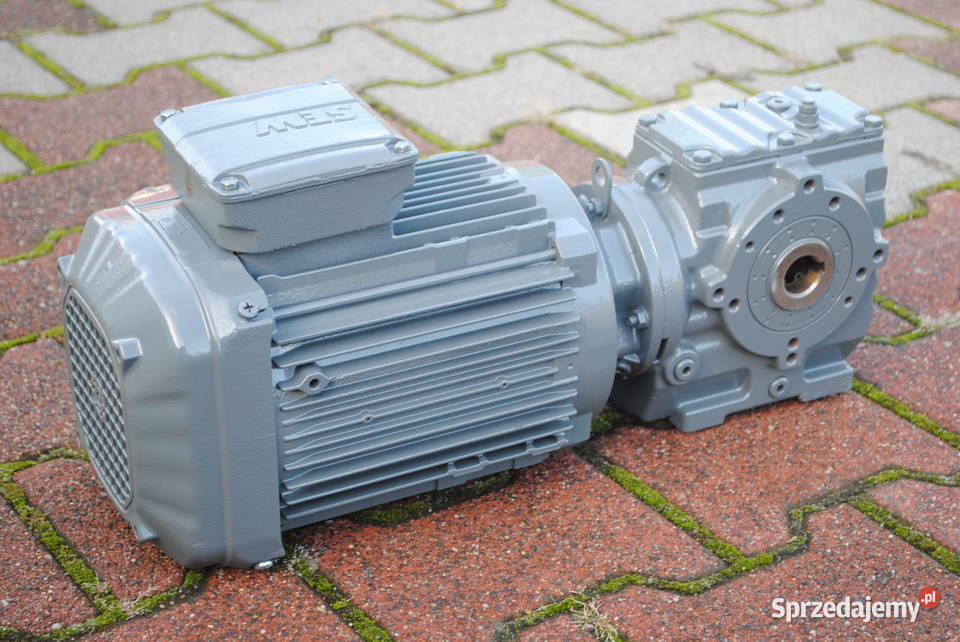 Motoreduktor kątowy 15kw 228obrmin SEW Kargowa sprzedam