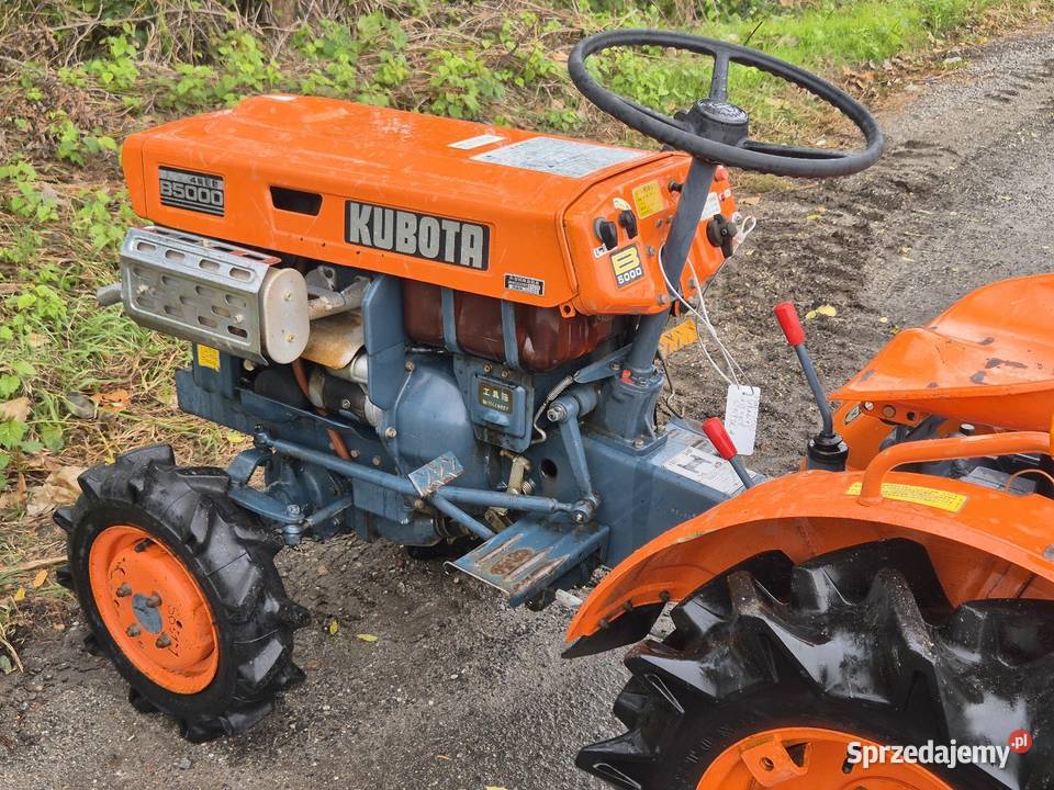 Traktorek traktor KUBOTA B5000D 9 44 dolnośląskie Małuszyn