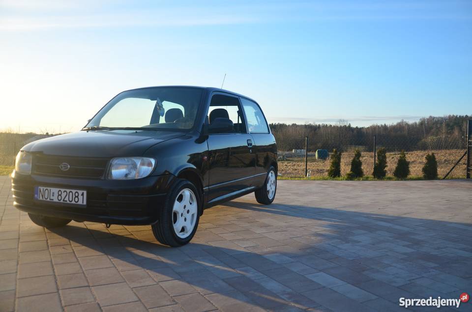 Daihatsu Cuore l701 KAT B1 16 LAT lakier metallic
