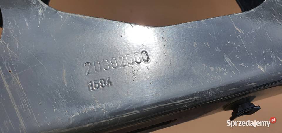 VOLVO FH WSPORNIK LAMPY TYLNEJ 20392560 ciężarowe Bieleń