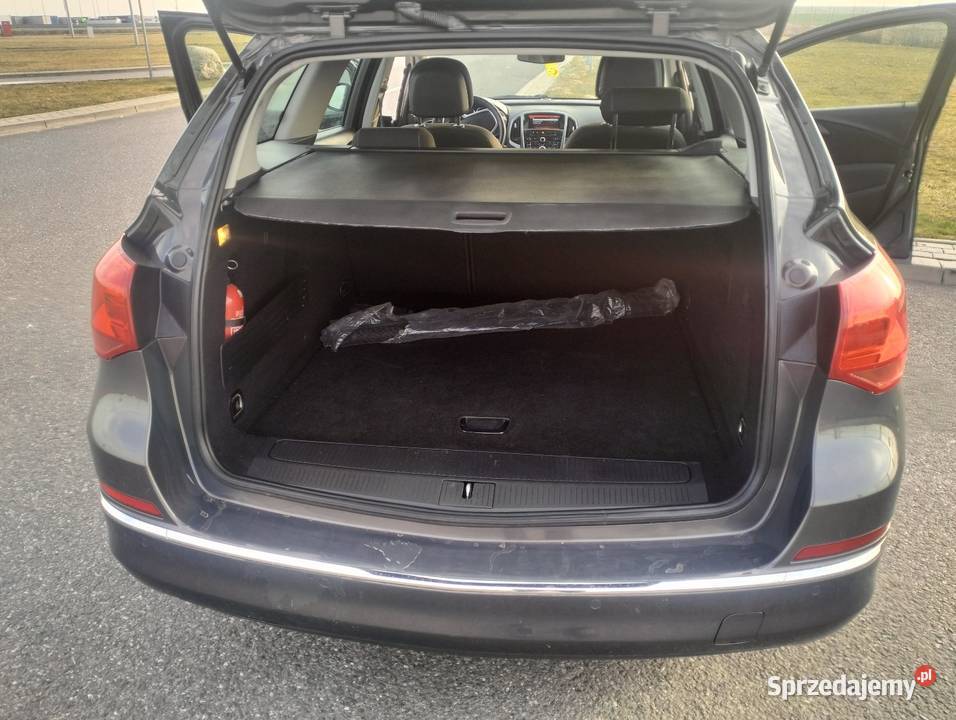 Opel Astra J 2015r Samochody osobowe sprzedam