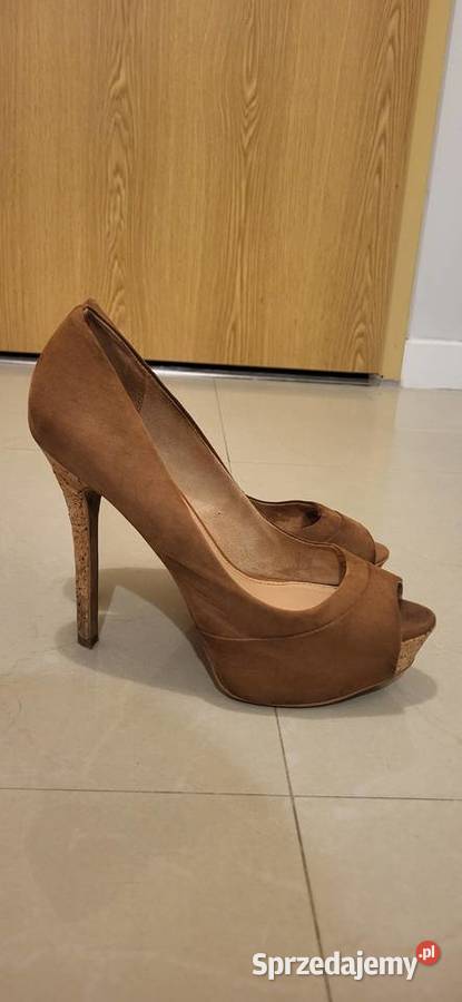 Obcasy 10 Bershka 37 rozmiar Bershka mazowieckie Warszawa sprzedam