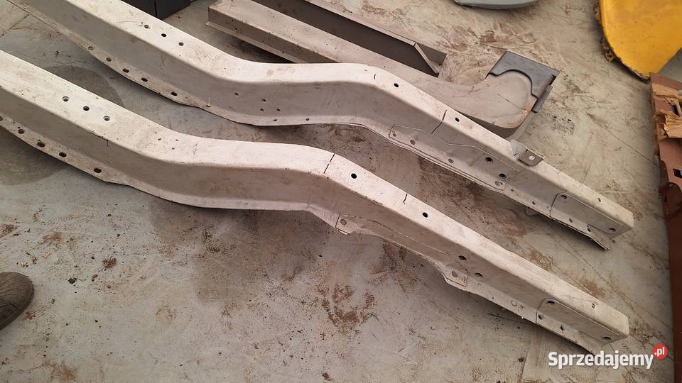 Podłużnice półrama GAZ 21 Wołga M20 FSO Warszawa Kraków