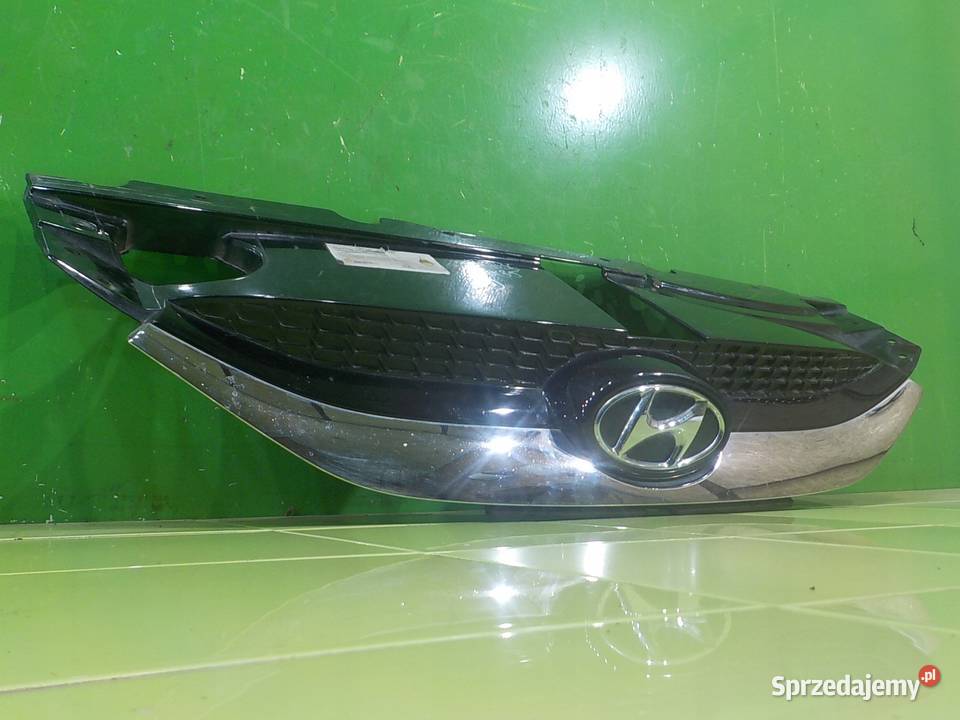 HYUNDAI ix35 I LIFT 20 CRDI 14r 5D atrapa grill