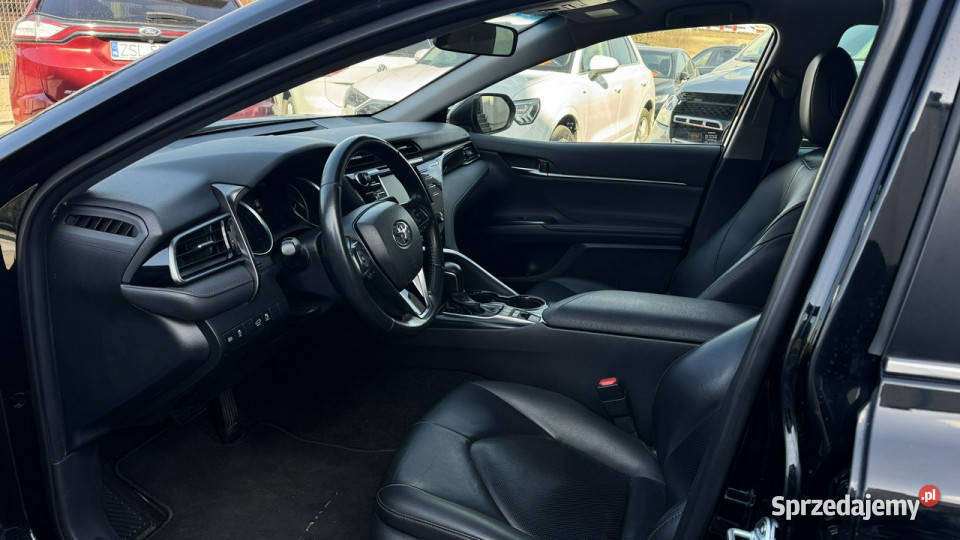 Toyota Camry Mod 2020 25 Hybryda 218 Kamera cof Gdynia