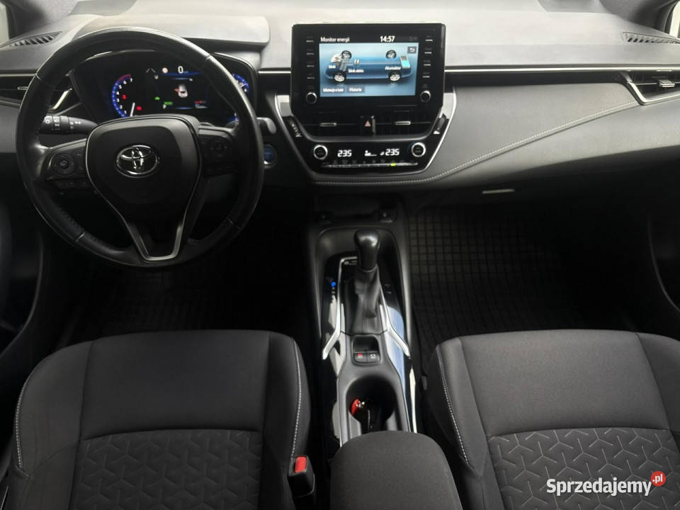 Toyota Corolla 18 Hybrid COMFORT TECH salon Corolla Warszawa