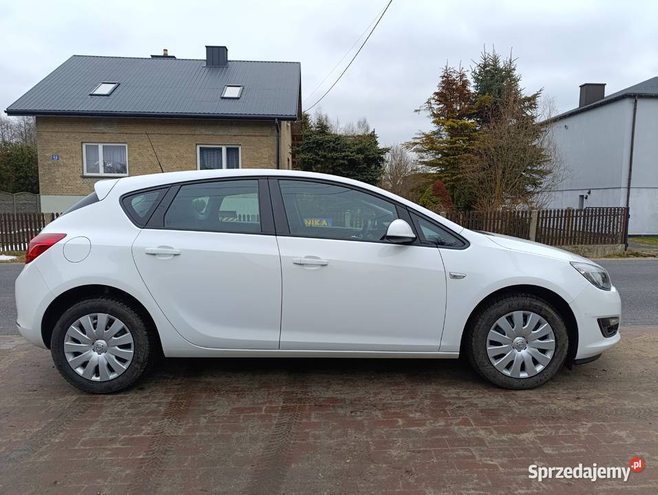 Opel Astra J 14 benzyna 87 2013r lifcie śląskie Lgota-Mokrzesz