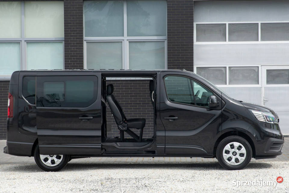 Renault Trafic 8OSÓB DŁUGI L2H1 bogate czujnik parkowania Jarocin sprzedam