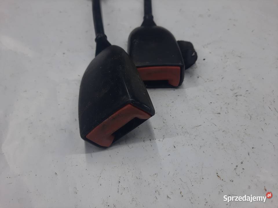 Wpinka zapinka pasa lewa Fiat Doblo Ksawerów