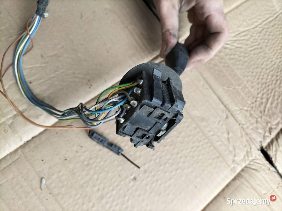 MANETKA PRZEŁĄCZNIK KIERUNKÓW BMW E36 011003 osobowe Kamień-Kolonia