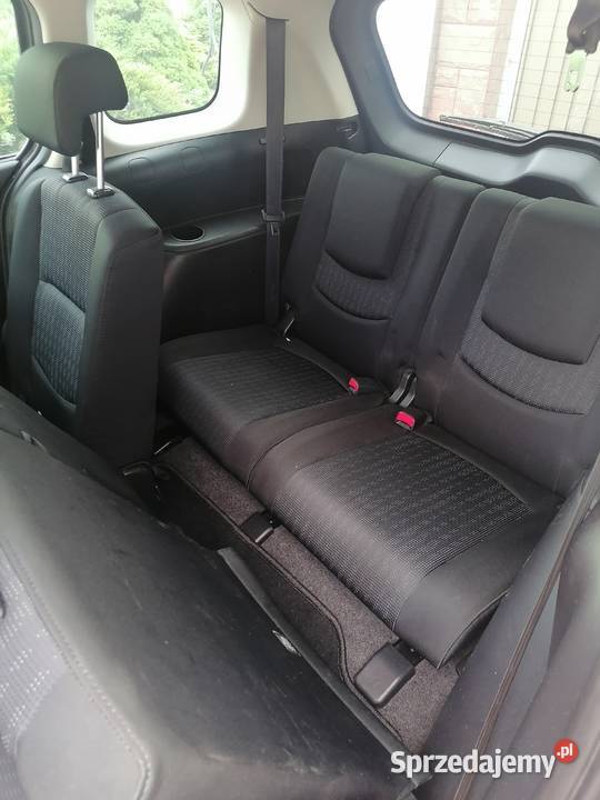 Mazda 5 20 benzyna 7 osobowy euro 5 centralny zamek Opole Lubelskie sprzedam