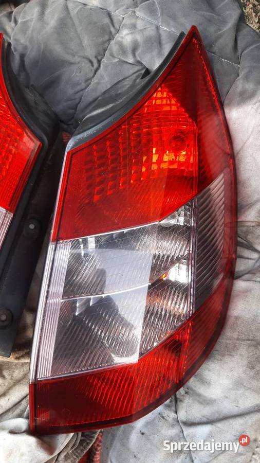 lampa tylna prawa lewa Renault Scenic II 2 Lampy tylne Dębno sprzedam
