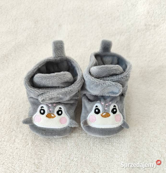 Nowe buty buciki niemowlaka kapcie szare Szczecin
