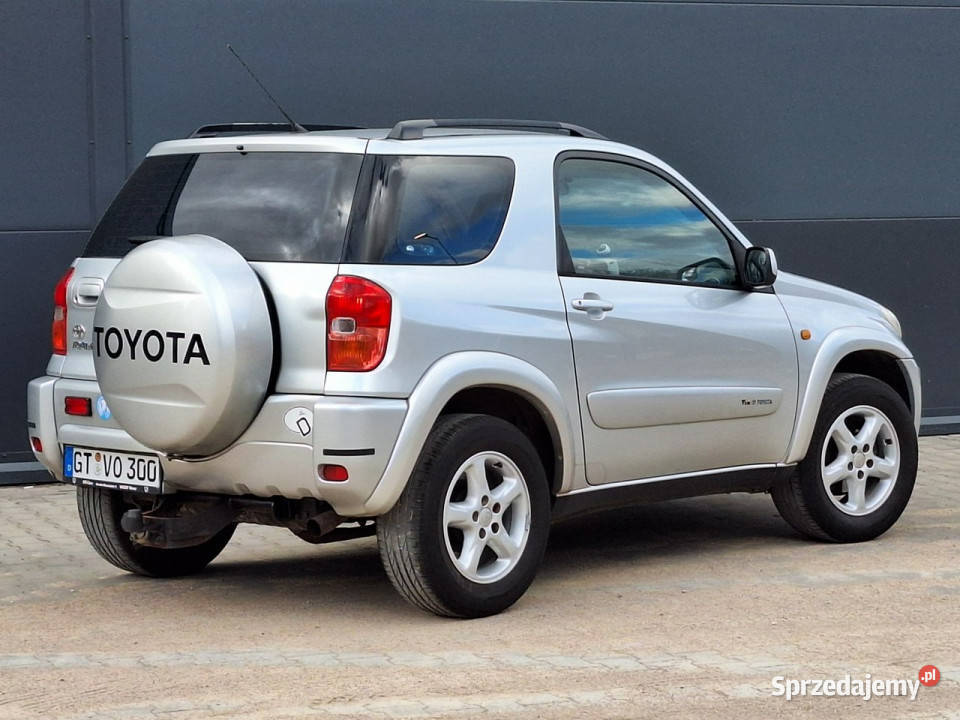 Toyota RAV4 4X4 benzyna 20VVTi z Niemiec stan II autoalarm Olsztyn