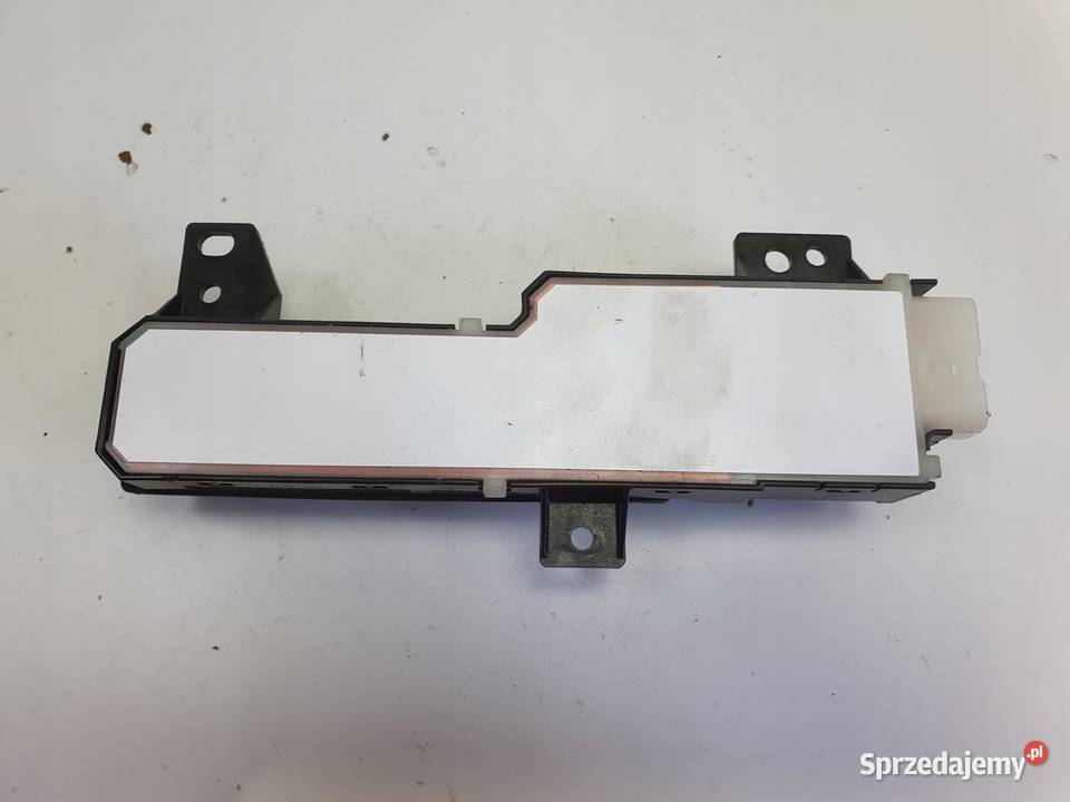 Toyota Prius IV Suzuki Across PRAWY PANEL