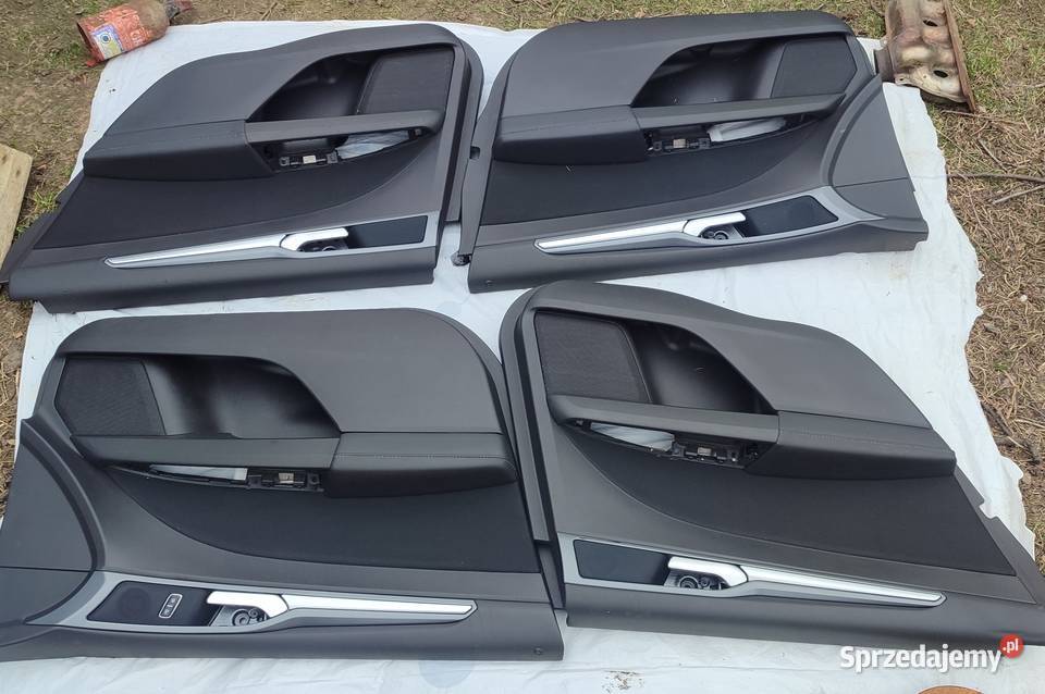 Sprzedam Konsolę Boczki plastiki MONDEO MK5 Pozostałe Choszczno