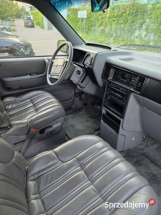 Dodge Grand Caravan 1993 Rok produkcji 1993 Warszawa