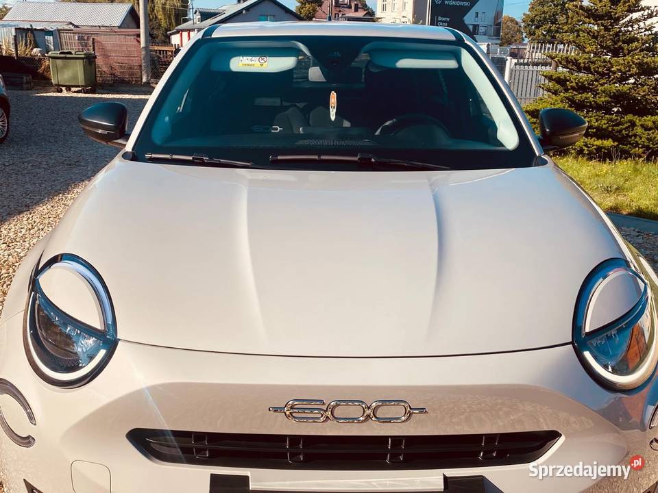 Fiat 600 24 listopad hybryda 12 100 ogranicznik prędkości