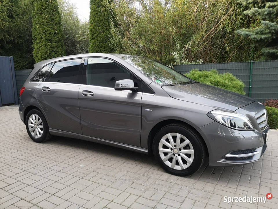 Mercedes B 180 16 16v 122 Klimatronik Navi Alu VAT marża Mercedes-Benz Strzegom