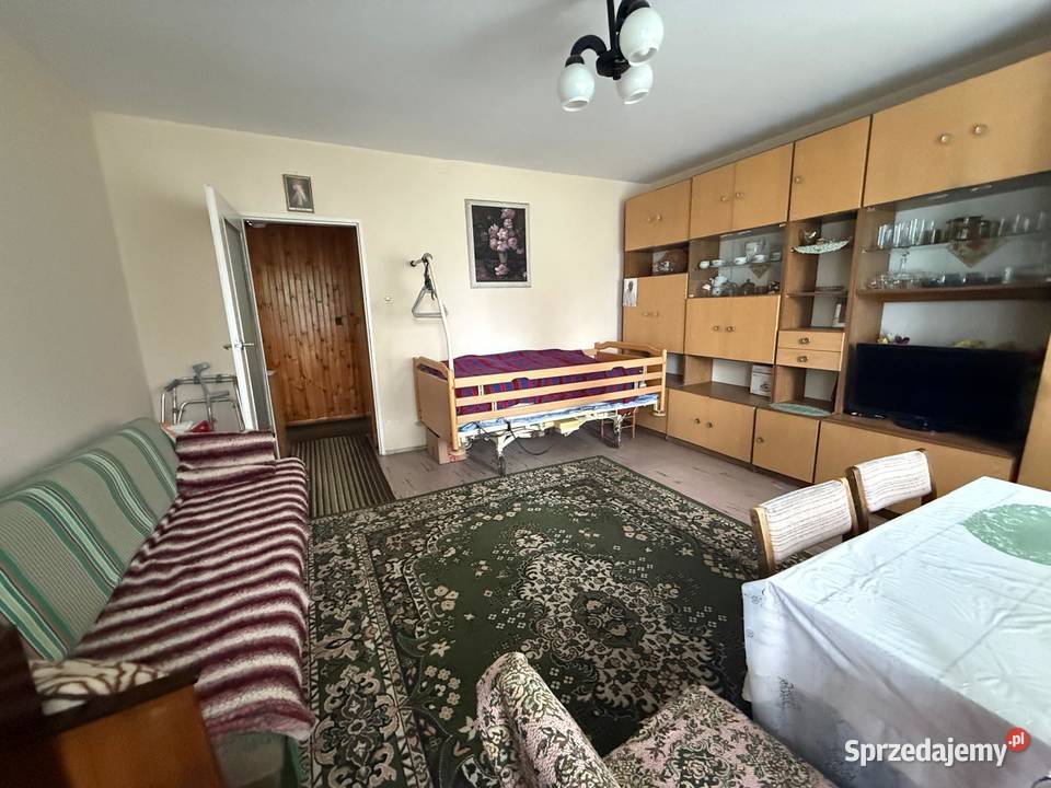 Na sprzedaż mieszkanie na parterze w centrum Gostynin