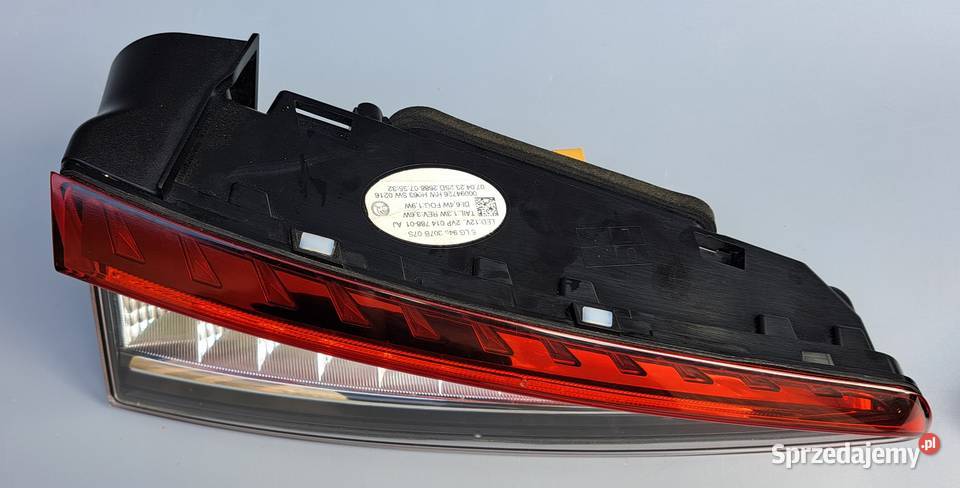Lampy Tylne Klapy LED Skoda Enyaq iV Lewa Prawa