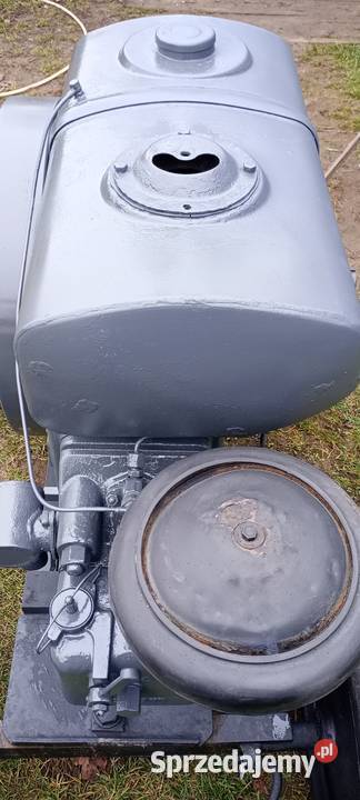 Silnik s18 Części i osprzęt rolniczy Zapole