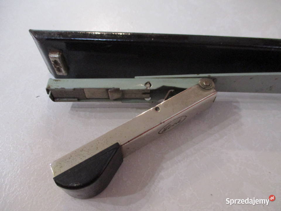 Zszywacz LECH Spnia Warta Poznań PRL Nieporęt