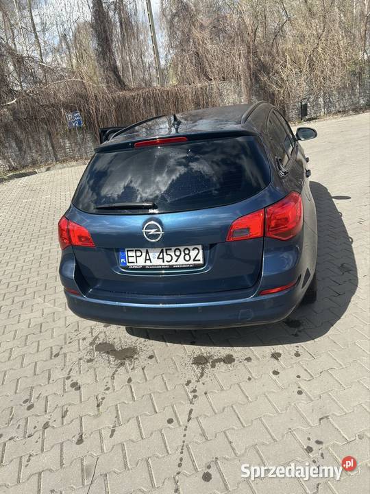 Opel Astra J 2011 ogrzewanie postojowe