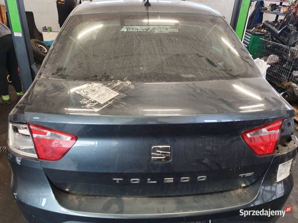 KLAPA SEAT TOLEDO LF7Y Lipno