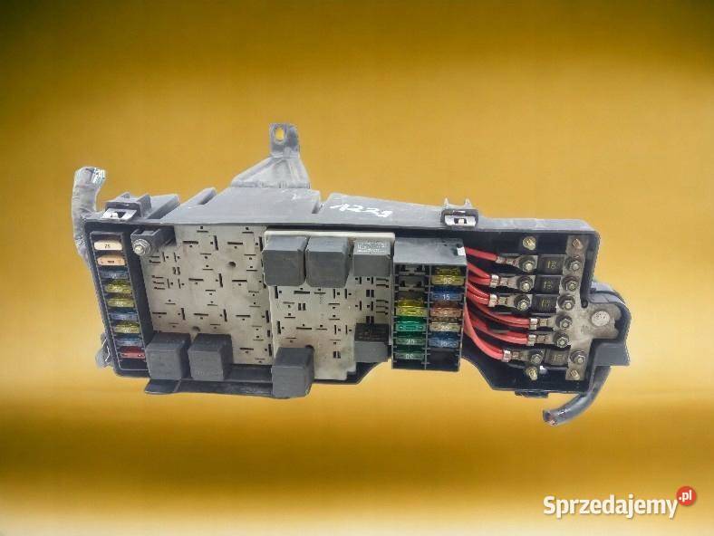 SKRZYNKA BEZPIECZNIKÓW 9168986 Volvo S80 I osobowe