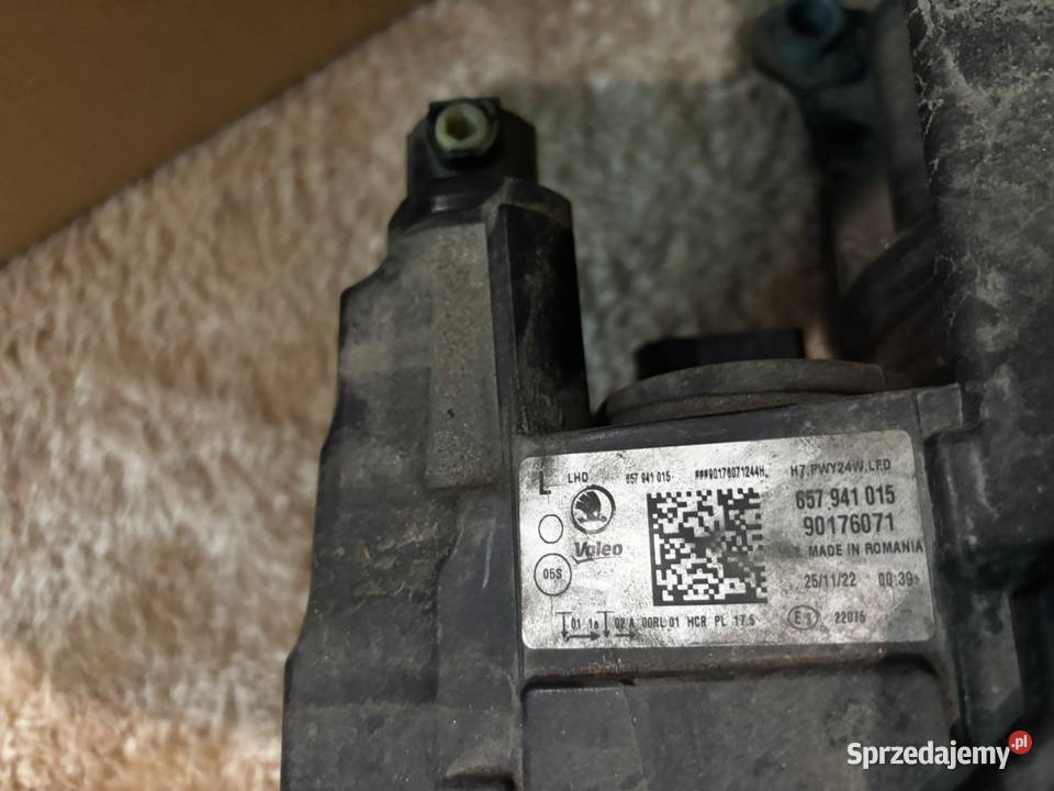 Lampa przednia LED lewa Skoda Scala 657941015 Nidzica sprzedam