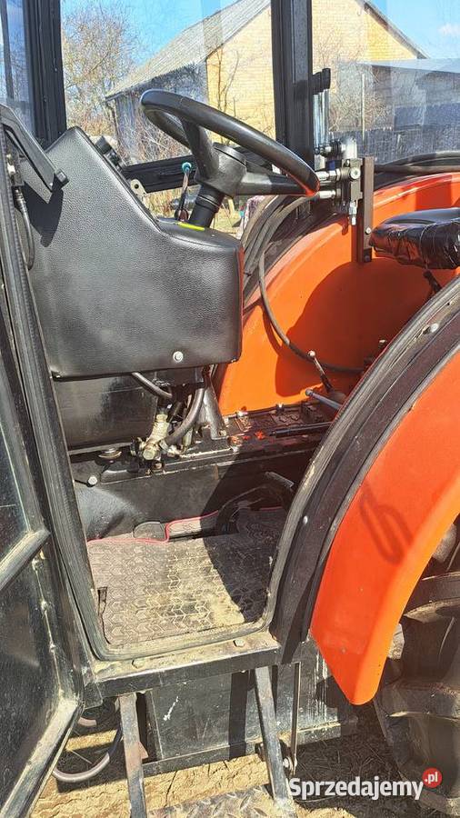 Sprzedam ciagnik C360 Sadowniczy sprzedam