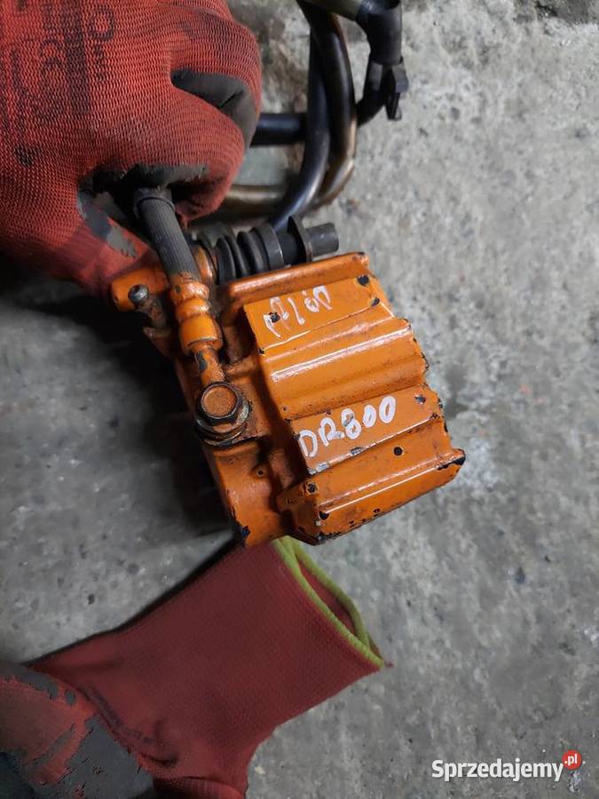 Suzuki DR 800 DR 750 zacisk hamulcowy przedni Jelenia Góra