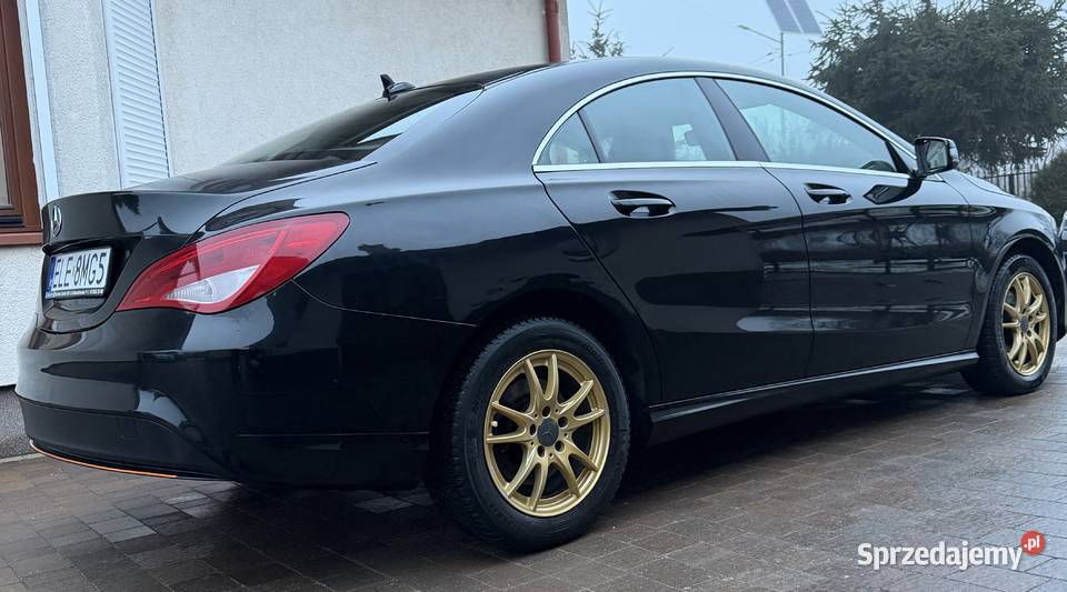 MercedesBenz CLA 180 d wyposażony w pakiet AMG Łęczyca