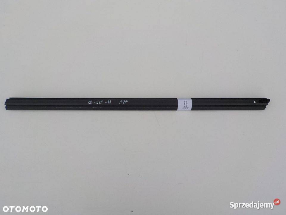 LISTWA ZGARNIAJĄCA PRAWY PRZÓD INFINITI Q50 35 H wielkopolskie