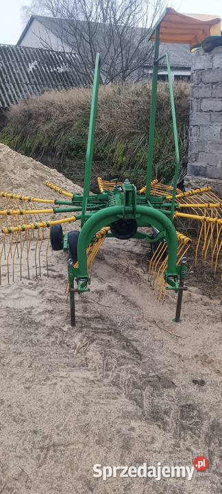 Zgrabiarka Pronar ZKP 420 Zbuczyn