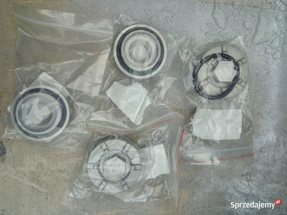Korek spustowy oleju XT 350 podkarpackie Rudnik nad Sanem