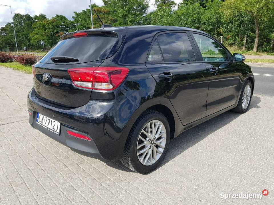 Kia Rio 12 Benzyna Klimatronik Nawigacja Kamera wspomaganie kierownicy