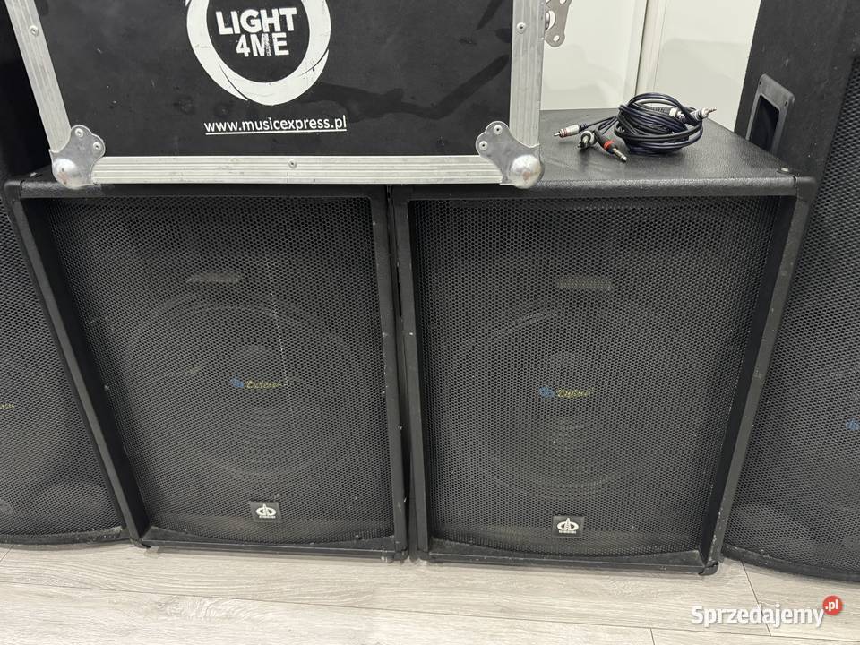 Sprzedam kompletny zestaw DJ 2 kolumny 800W 2 Piączyn