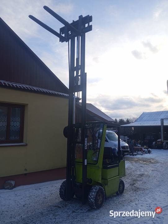 Wózek widłowy Clark GPM 20 Triplex lubelskie Huta Józefów