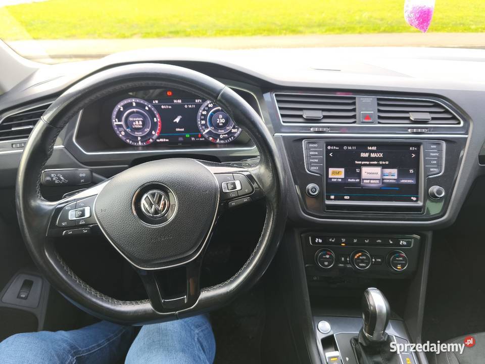 VW Tiguan II Rline 20 TDI 190 4x4 DSG elektrochrom. lusterka boczne