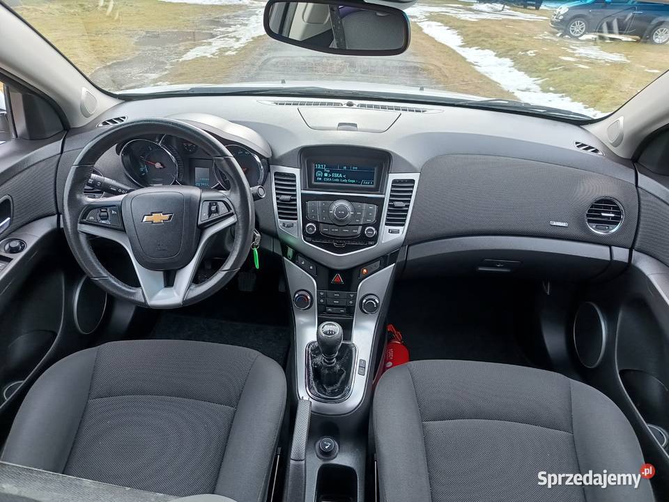 Chevrolet Cruze 17d 130 6 biegów światła przeciwmgielne łódzkie sprzedam