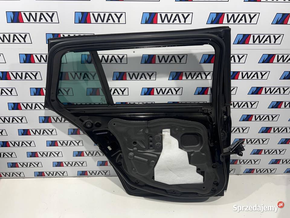 BMW F11 DRZWI LEWY TYŁ TYLNE 668 SCHWARZ 2 W osobowe