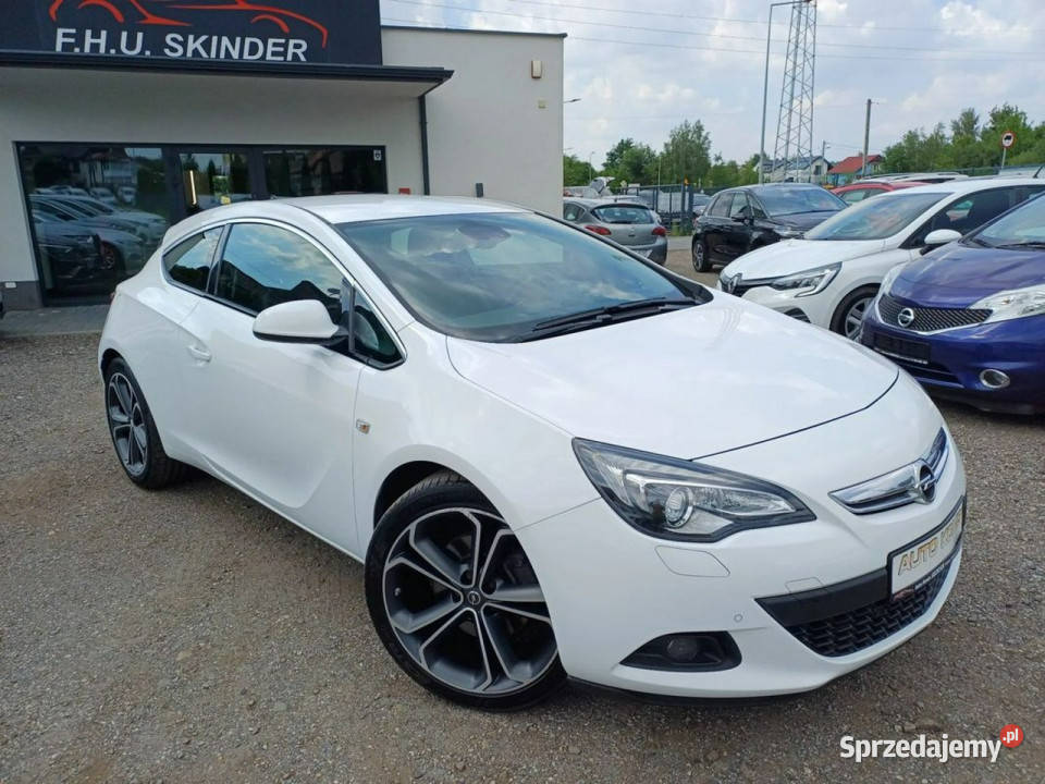 Opel Astra GTC PółSkóra BIXenon GrzaneFotele 2/3 sprzedam