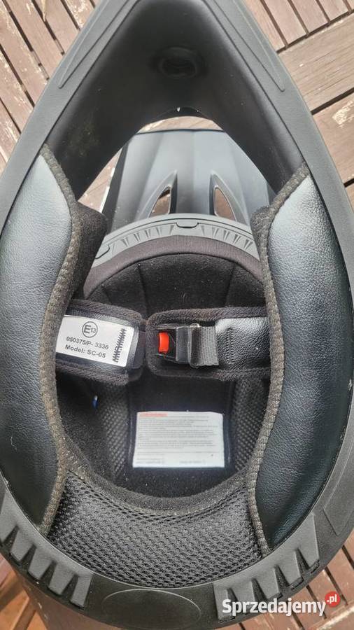 NOWY kask TNT HELMETS rozmiar L Piła