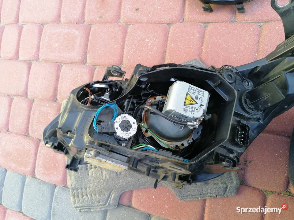 BMW e60 e 61 Lampa przednia XENON D2S osobowe Części samochodowe Stężyca