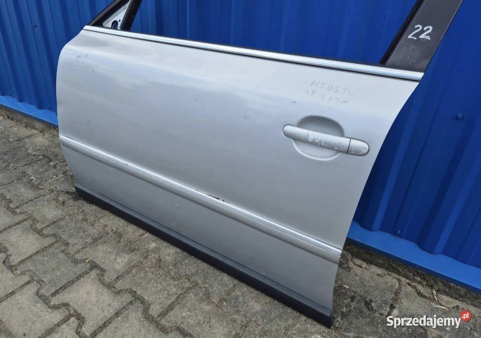 DRZWI PRZÓD LEWY PRZEDNIE LEWE VW PASSAT B5 FL osobowe świętokrzyskie Działoszyce sprzedam