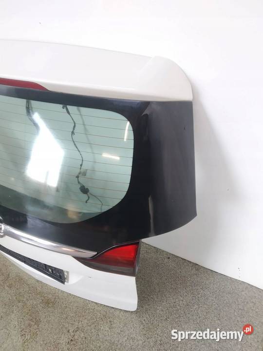 KLAPA TYŁ SZYBA C Opel Zafira III 2011 osobowe świętokrzyskie