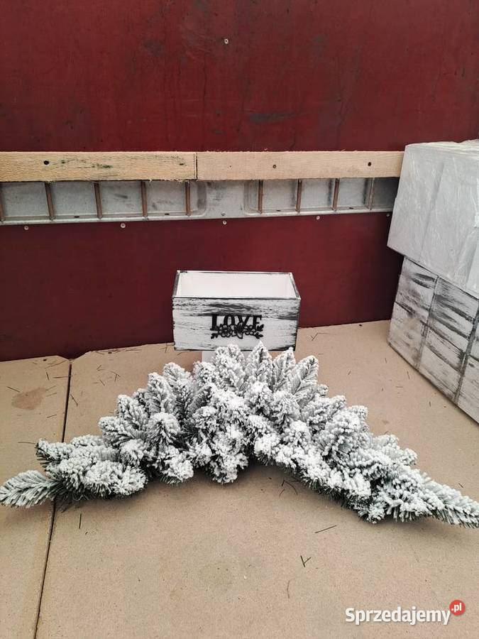 Świąteczne śnieżone stroiki Sierpc